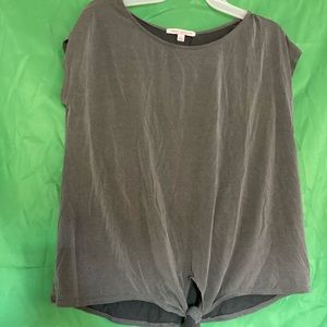 Green Envelope t-shirt with a tie front